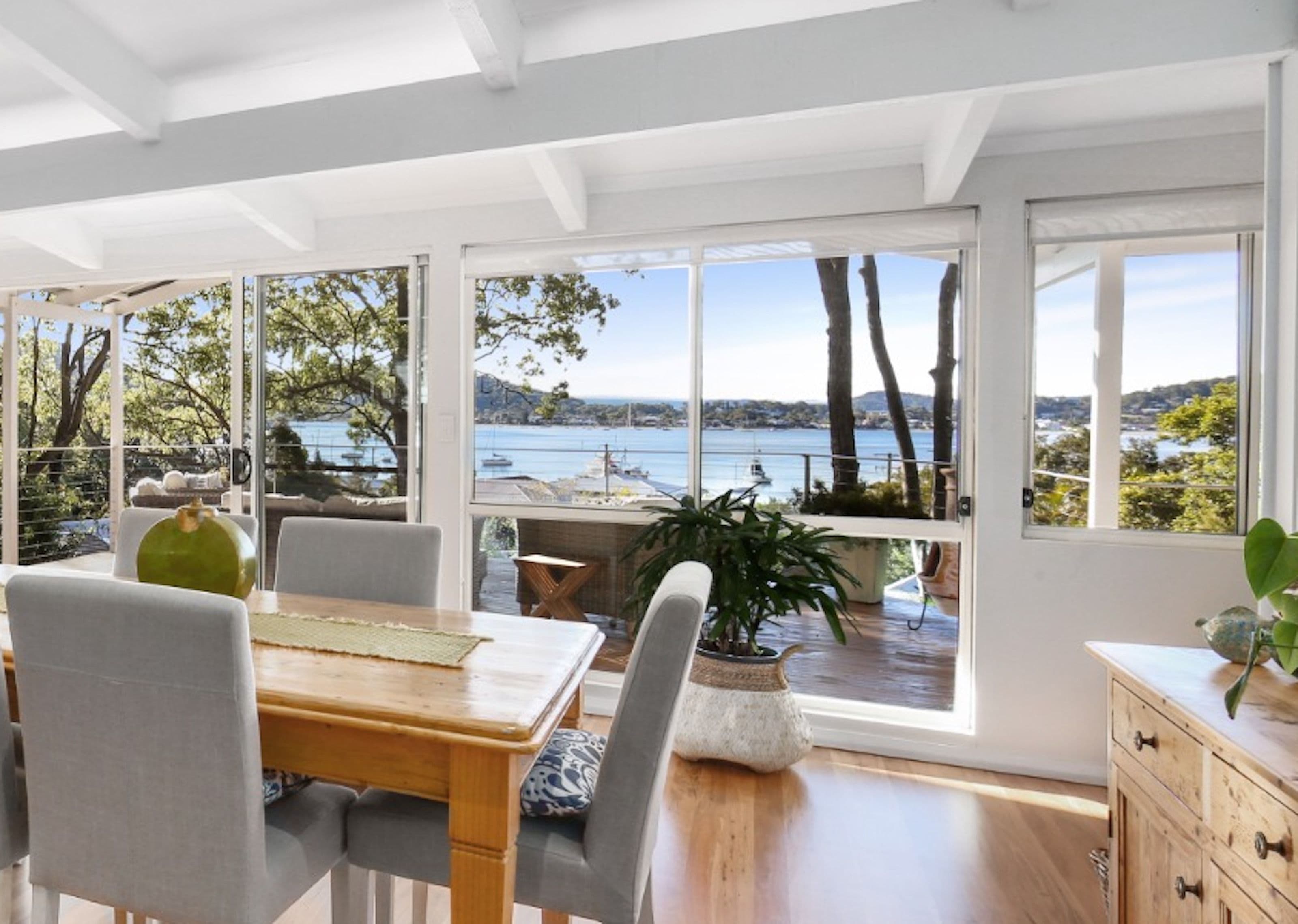 18 Como Parade, Pretty Beach NSW 2257, Pretty Beach - Image 1