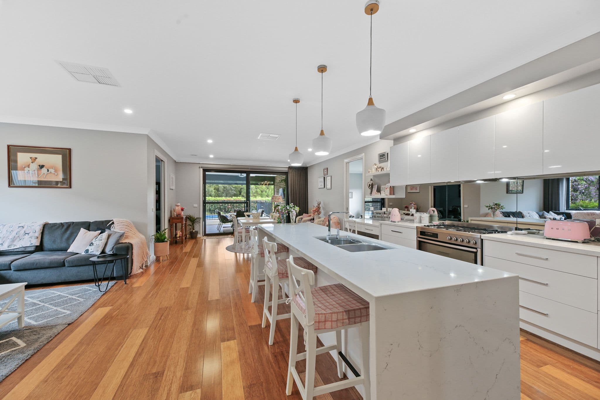 17 Ripplebrook Court, Drouin VIC 3818, Drouin - Thumbnail 4