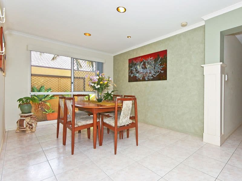 22 Deakin Crescent, Nanango, QLD, 4615, Nanango - Thumbnail 7