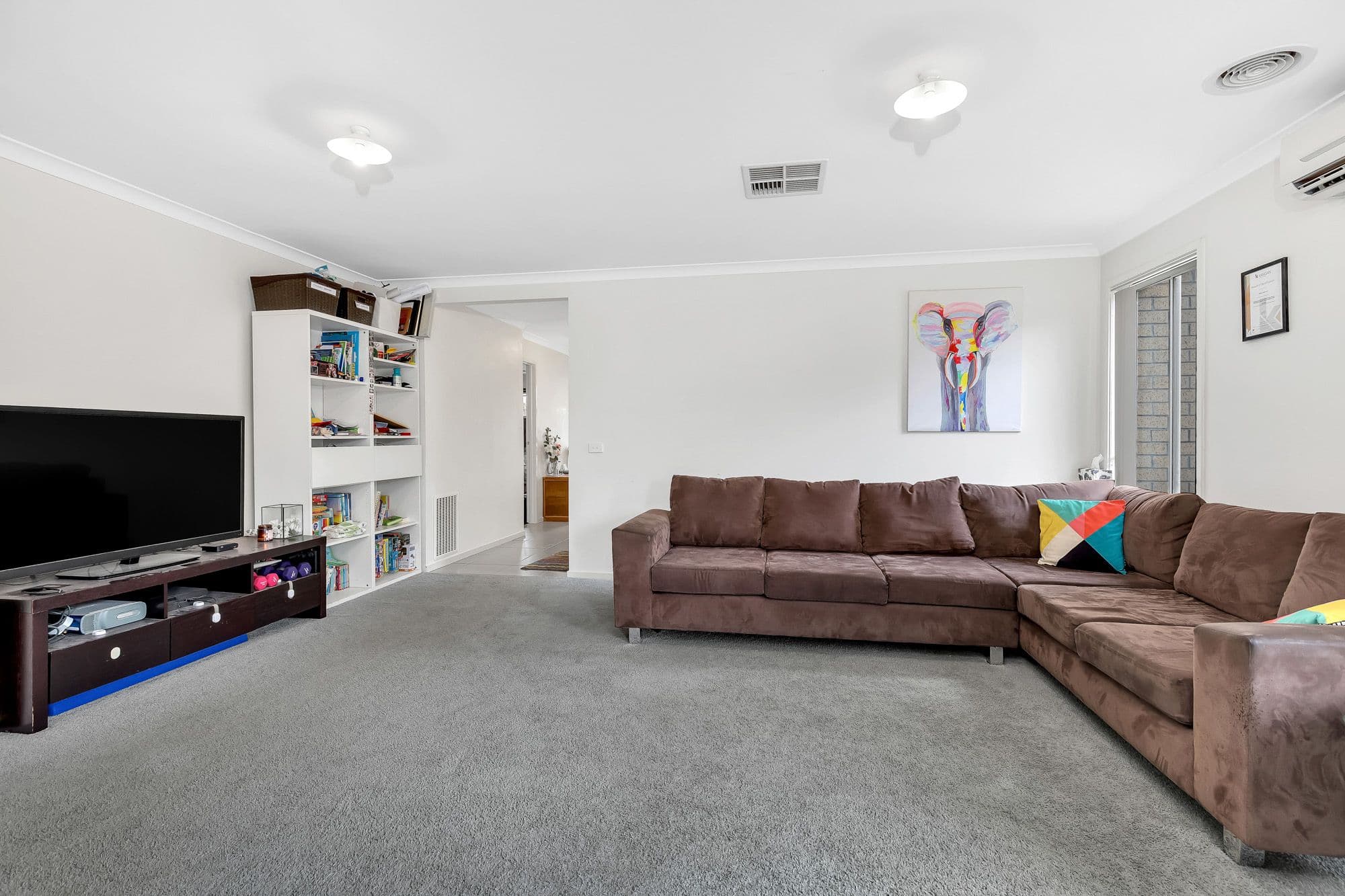 42 Larson Avenue, Tarneit VIC 3029, Tarneit - Thumbnail 5