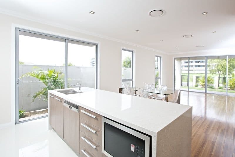 22 South Quay Drive, BIGGERA WATERS QLD 4216, Biggera Waters - Thumbnail 7
