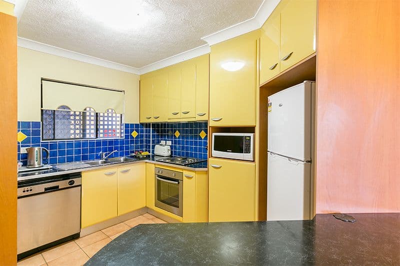 87 Victoria Terrace, GREENSLOPES QLD 4120, Greenslopes - Thumbnail 4