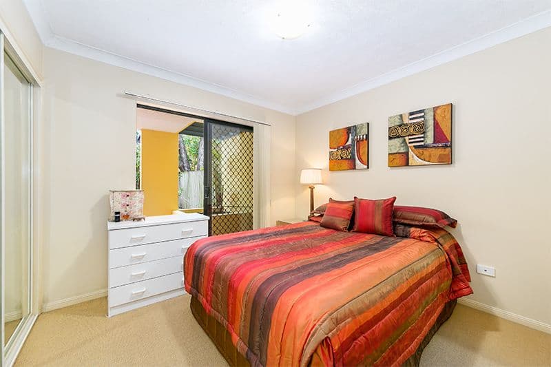 87 Victoria Terrace, GREENSLOPES QLD 4120, Greenslopes - Thumbnail 5