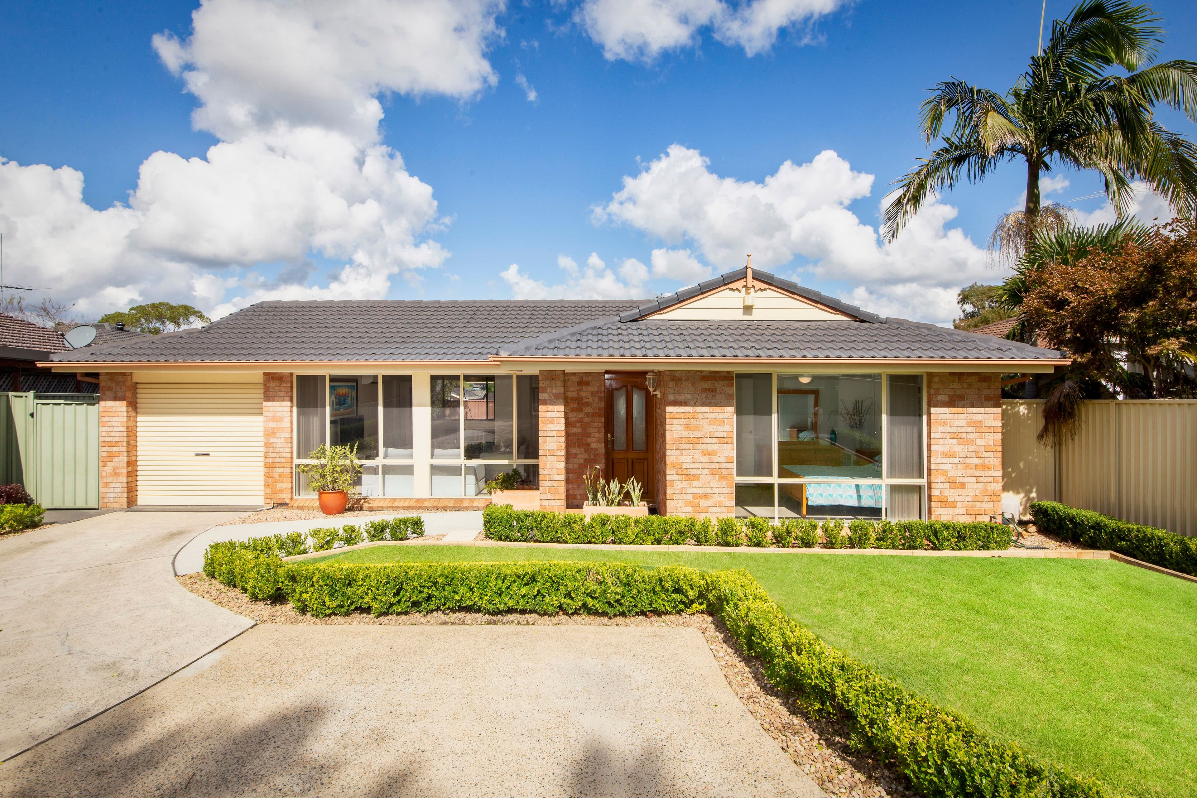 4 Grout Place, Menai - Image 1