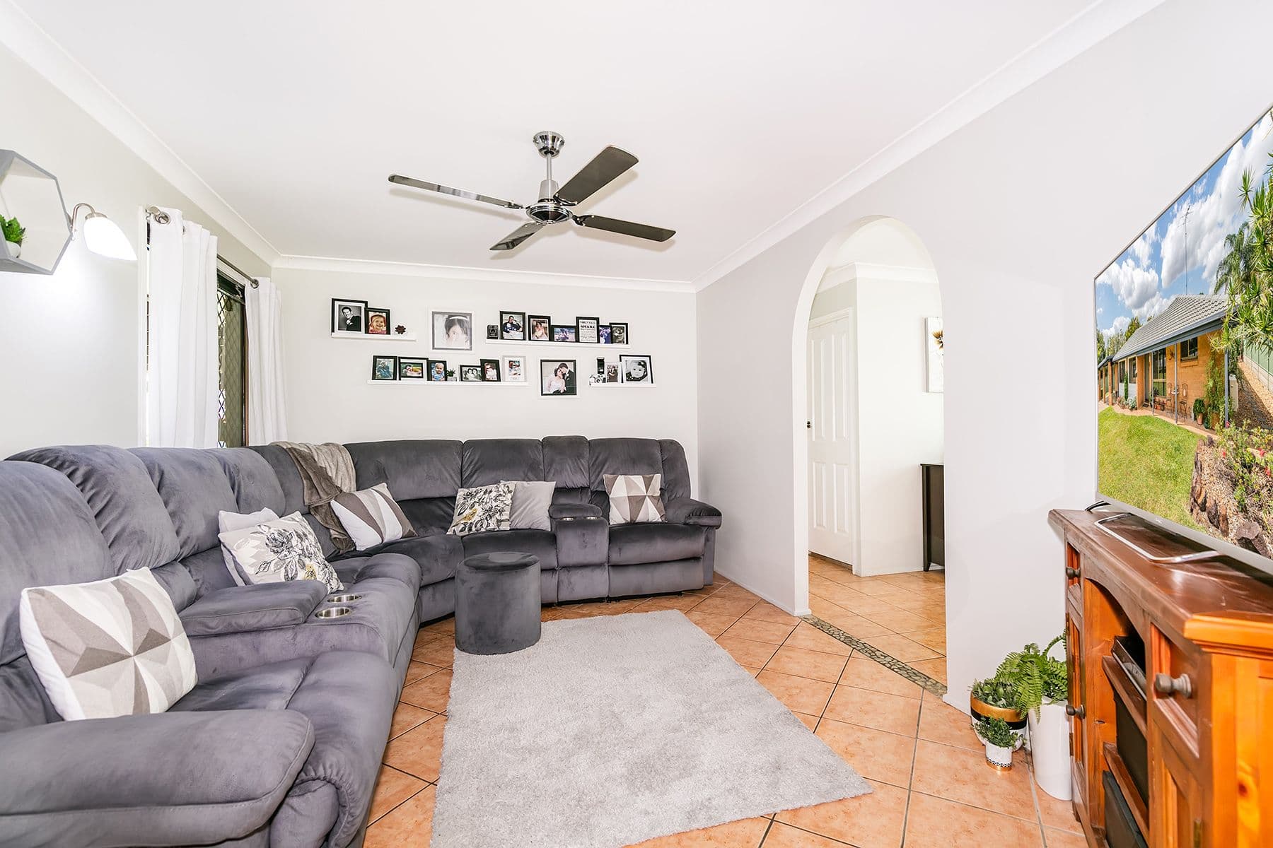 75 Begonia Street, Browns Plains QLD 4118, Browns Plains - Thumbnail 3