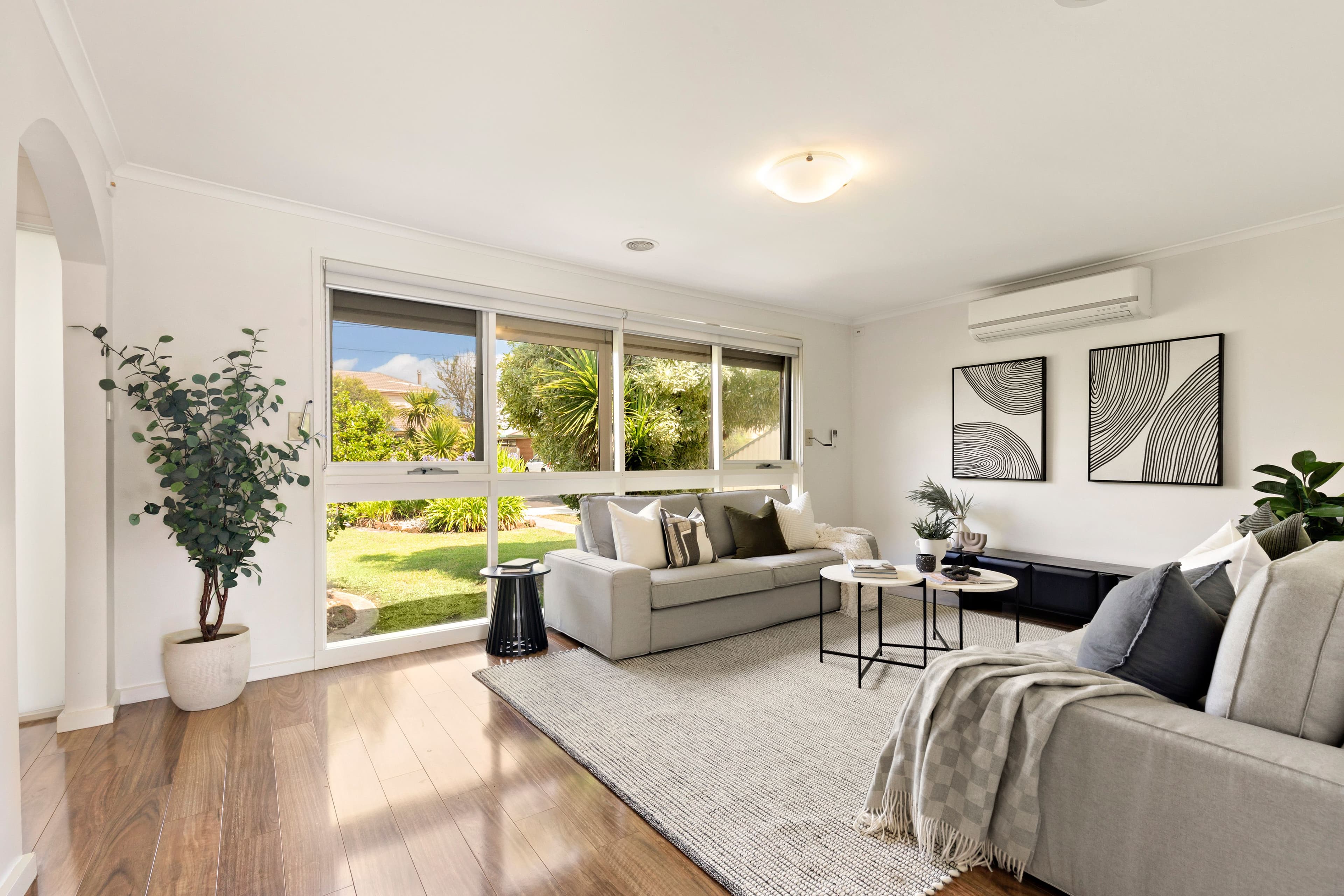 2 Ambon Avenue, Deer Park VIC 3023, Deer Park - Thumbnail 2