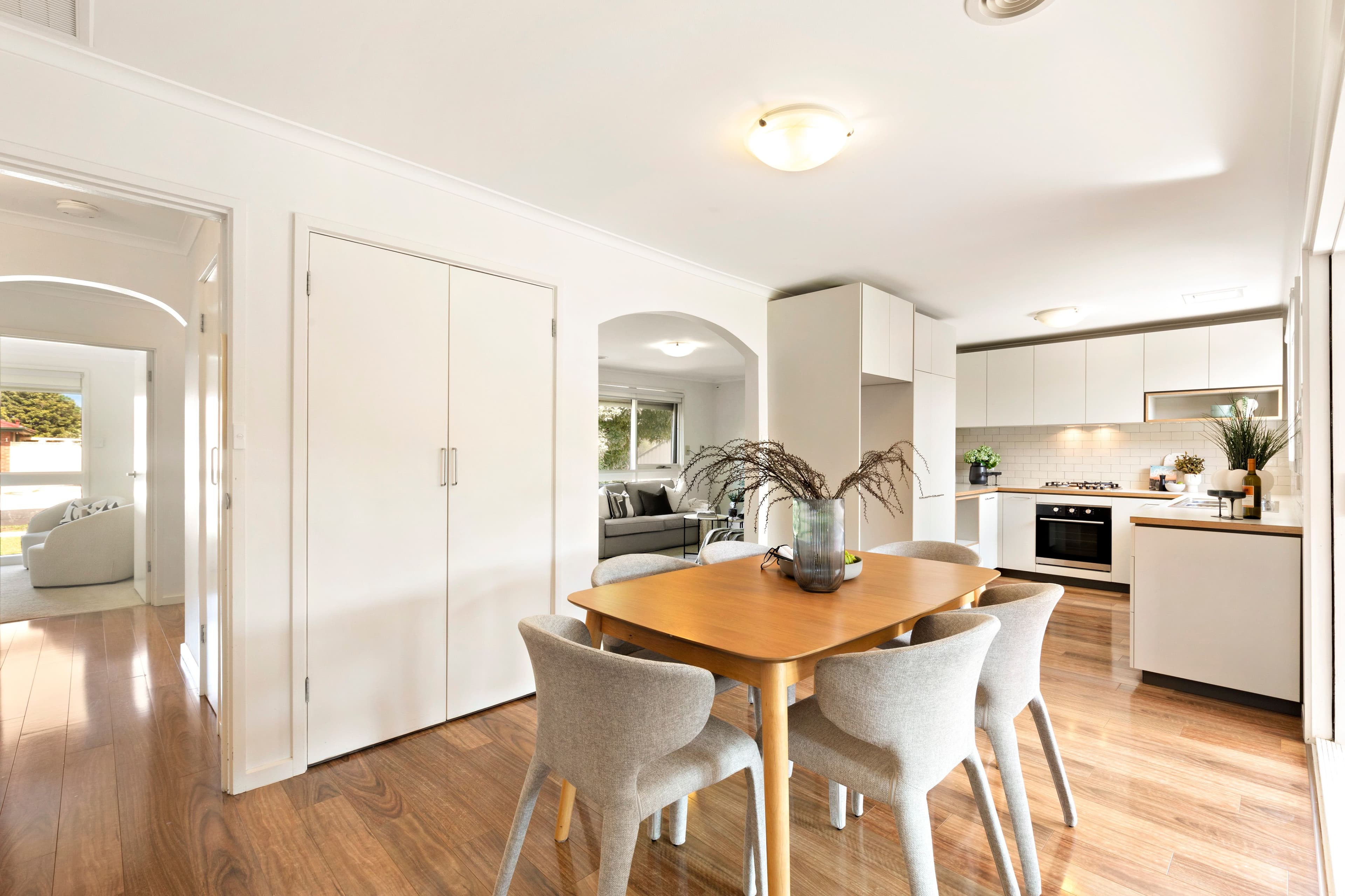 2 Ambon Avenue, Deer Park VIC 3023, Deer Park - Thumbnail 5