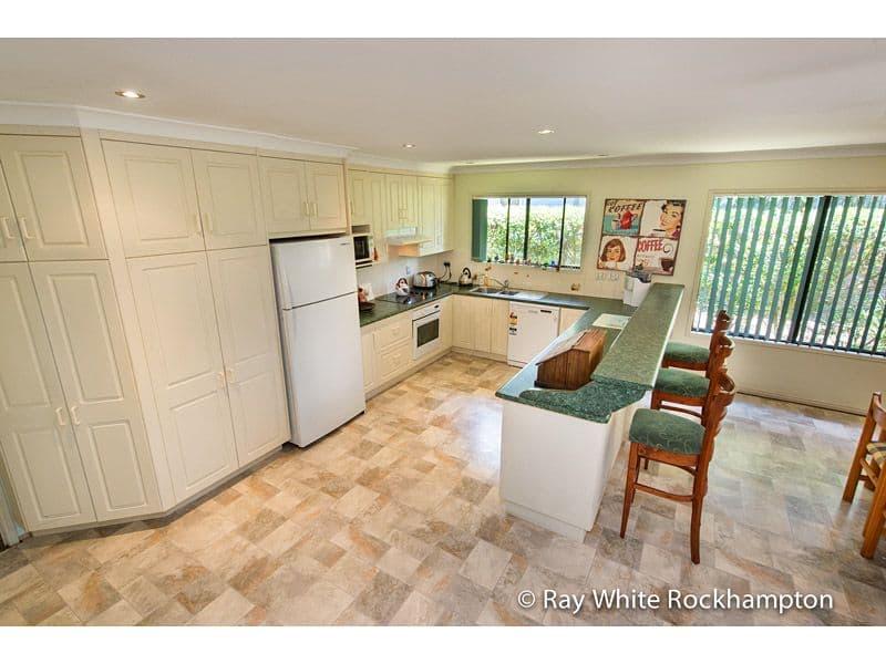 54 Gillinder Street, THE RANGE QLD 4700, The Range - Thumbnail 5