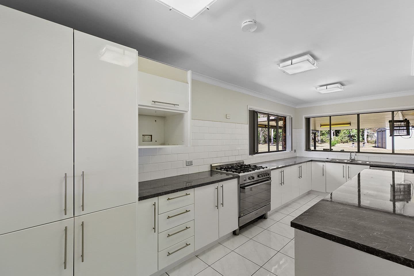 16 Raward Road, Wondunna QLD 4655, Wondunna - Thumbnail 5