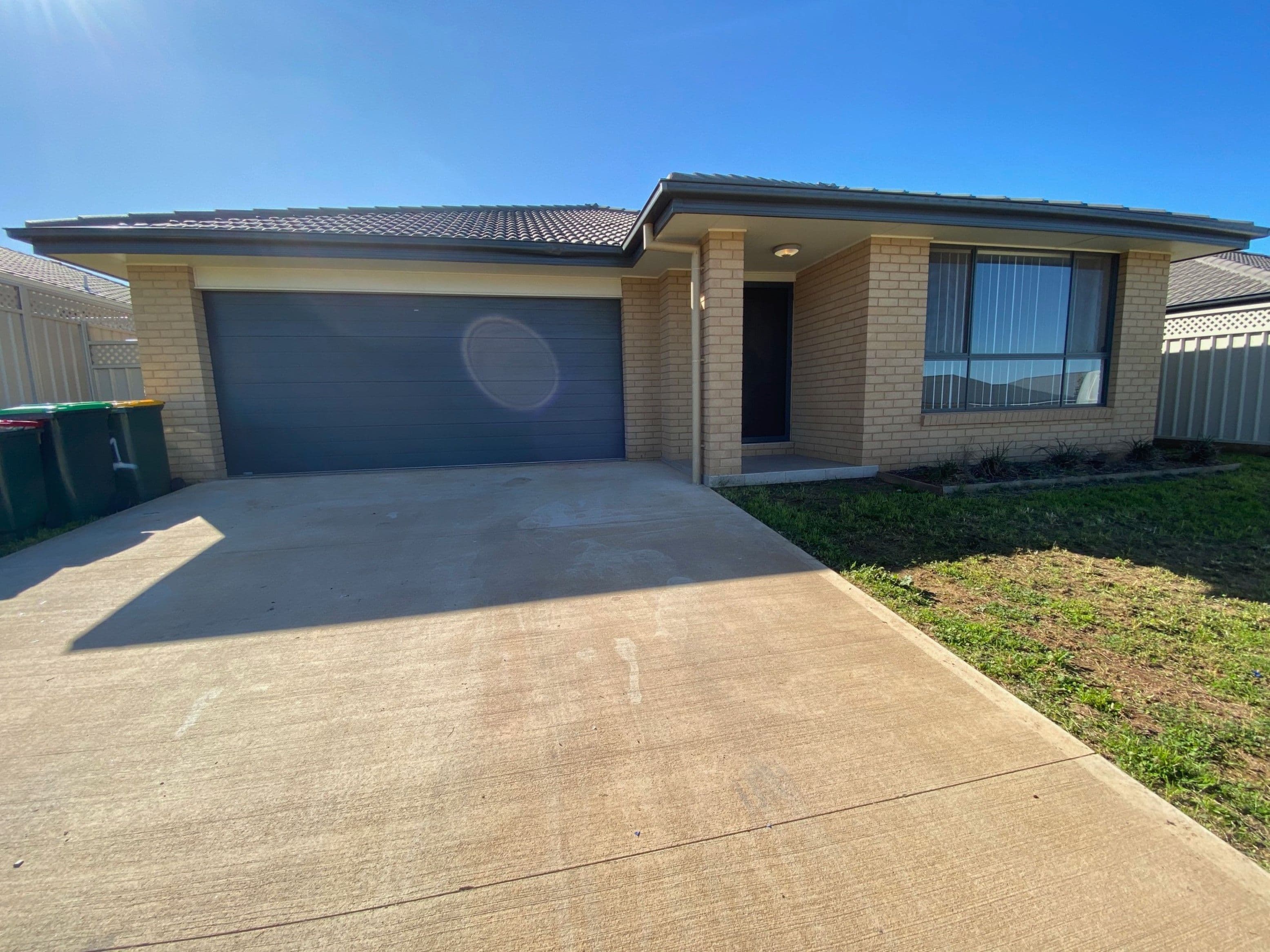 6 Sherrard Crescent, Dubbo - Image 1