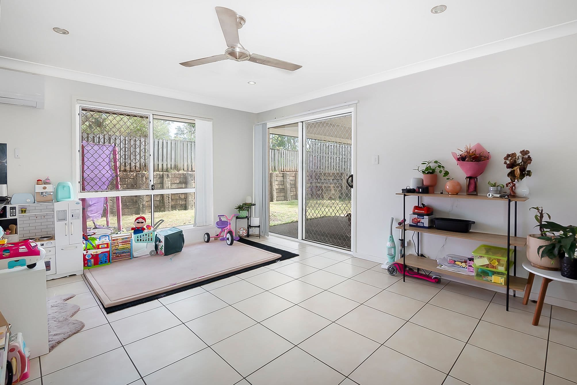 24 Goldenwood Crescent, Fernvale QLD 4306, Fernvale - Thumbnail 4