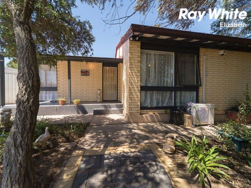 16 Chowilla Court, Craigmore SA 5114, Craigmore - Thumbnail 2