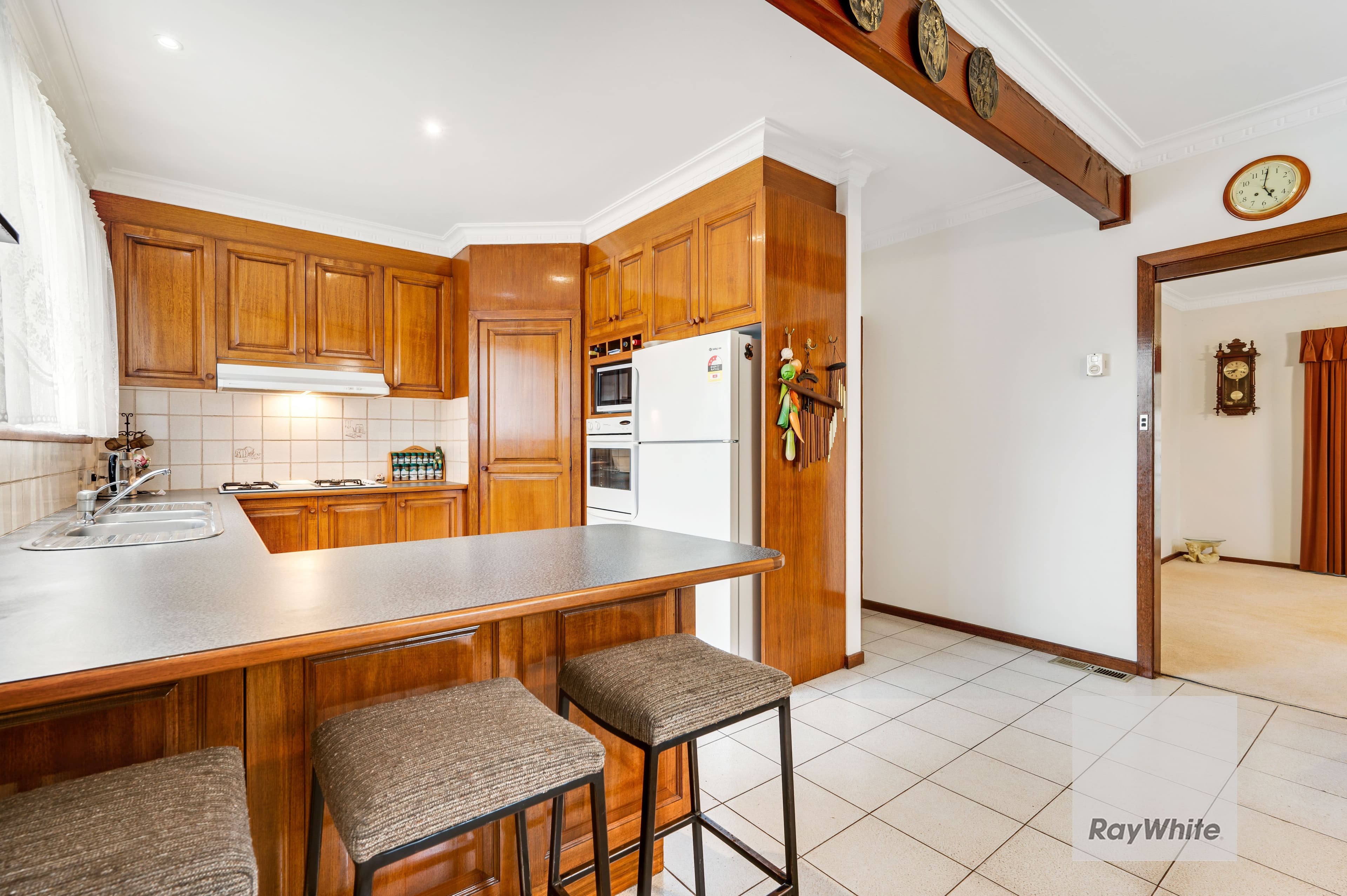 2 Largs Court, Greenvale VIC 3059, Greenvale - Thumbnail 5