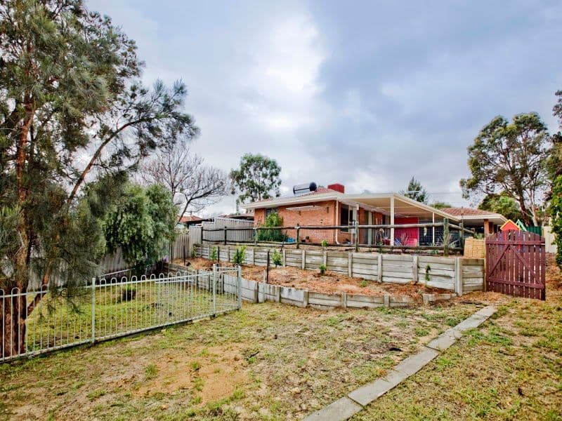 33 Wintersweet Ramble, MIRRABOOKA WA 6061, Mirrabooka - Image 1
