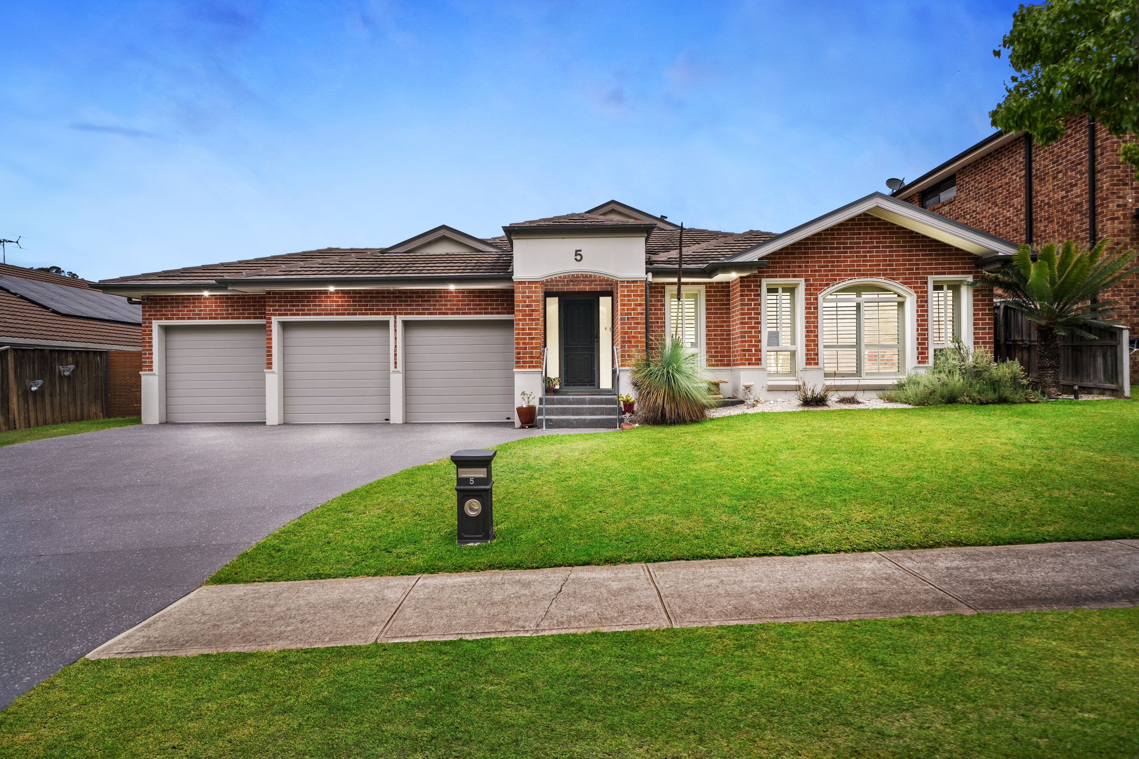 5 Kindlebark Close, Claremont Meadows NSW 2747, Claremont Meadows - Image 1