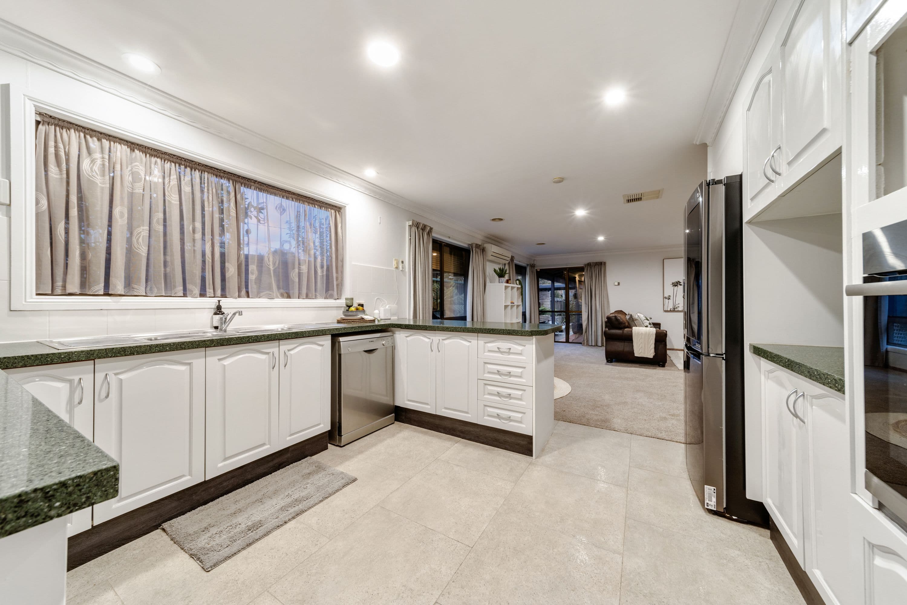 13 Sowden Street, McKellar ACT 2617, McKellar - Thumbnail 3