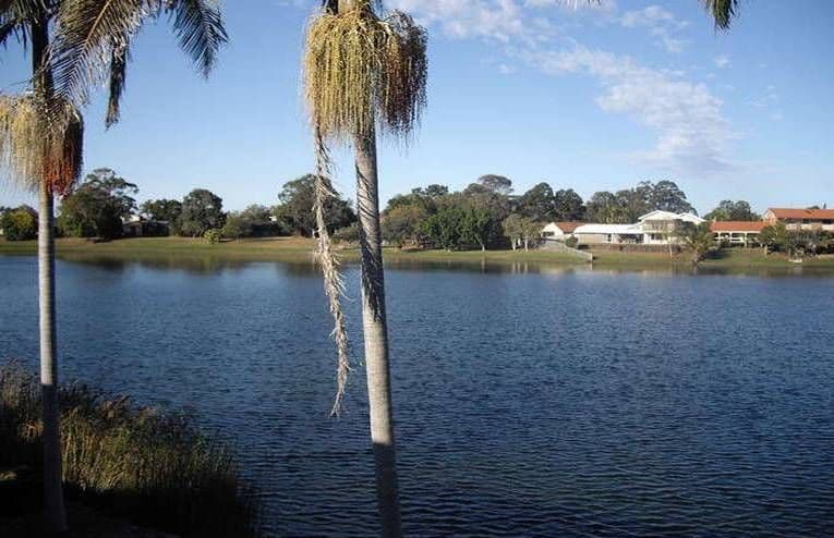 54 Wild Duck Drive, MERMAID WATERS QLD 4218, Mermaid Waters - Thumbnail 5