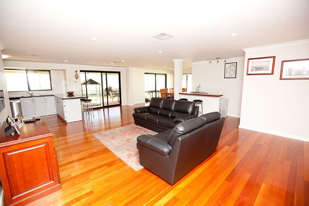 21 Drummond Cove Road, Drummond Cove WA 6532, Drummond Cove - Thumbnail 2