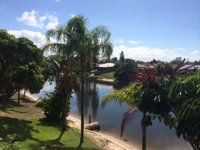39 Karbunya Street, MERMAID WATERS QLD 4218, Mermaid Waters - Thumbnail 2