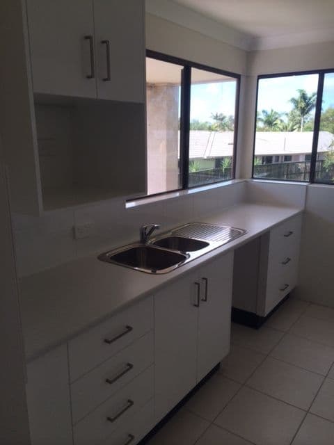39 Karbunya Street, MERMAID WATERS QLD 4218, Mermaid Waters - Thumbnail 6