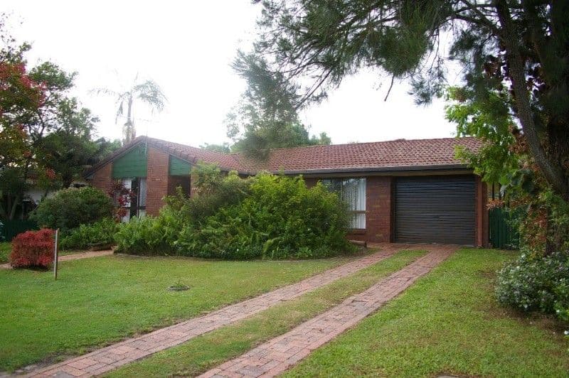 13 Cliffdale Avenue, DECEPTION BAY QLD 4508, Deception Bay - Thumbnail 2