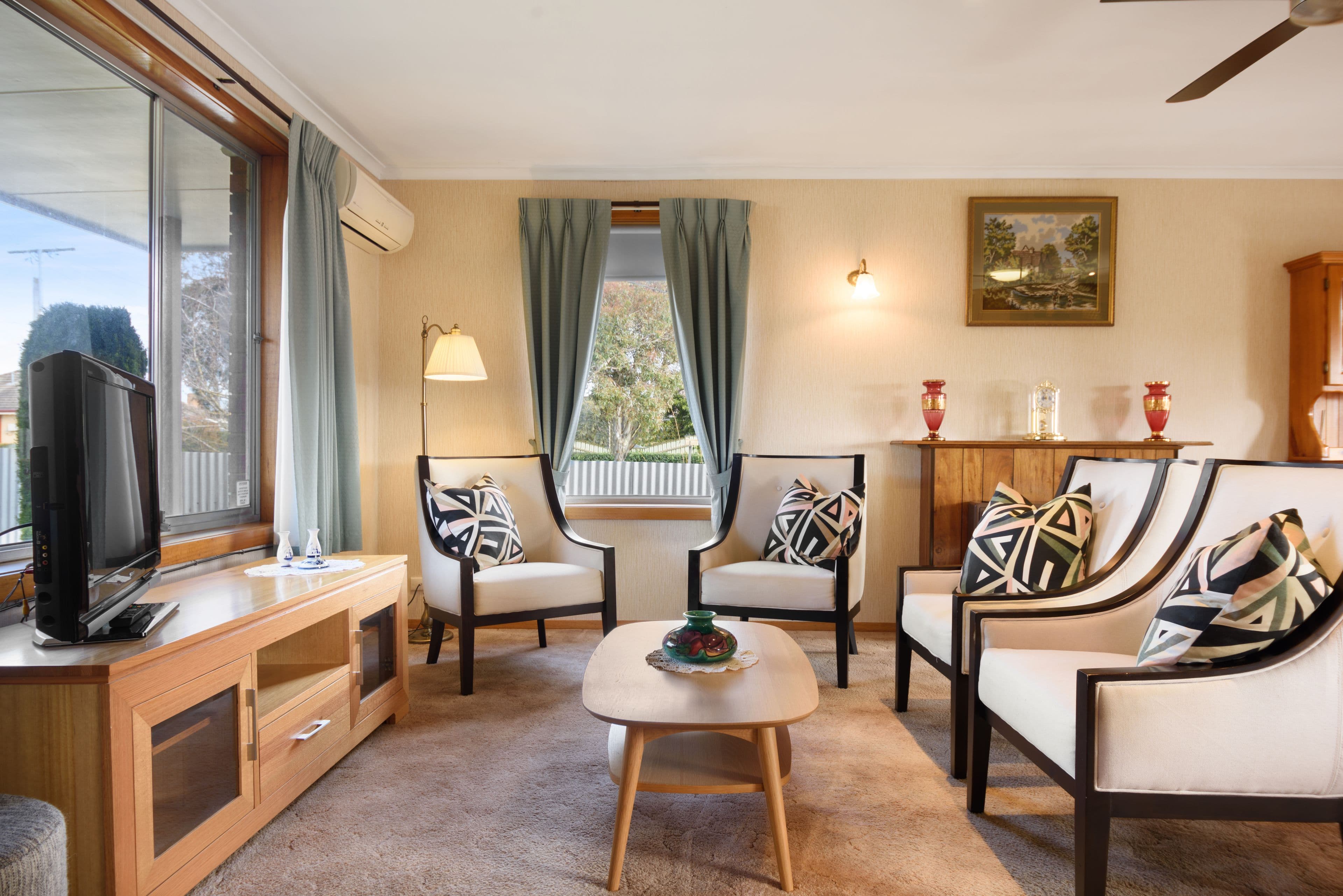 15a Picton Street, Sebastopol VIC 3356, Sebastopol - Thumbnail 2