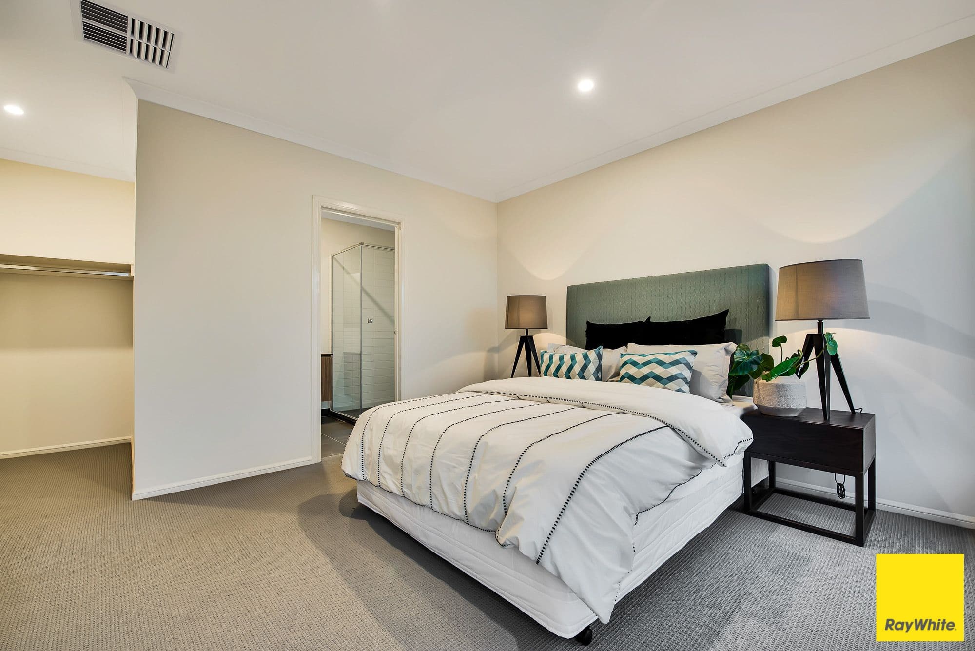 19 Maramingo Street, TARNEIT VIC 3029, Tarneit - Thumbnail 5