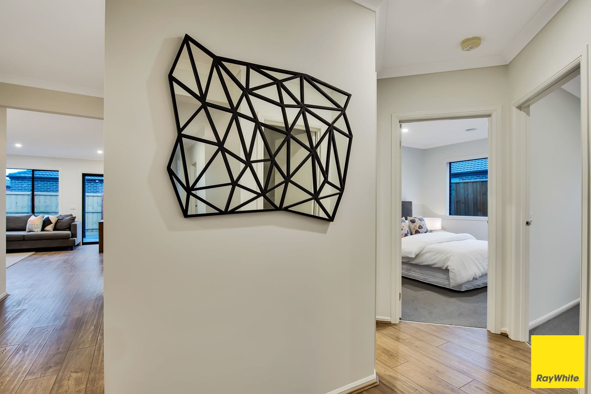 19 Maramingo Street, TARNEIT VIC 3029, Tarneit - Thumbnail 6