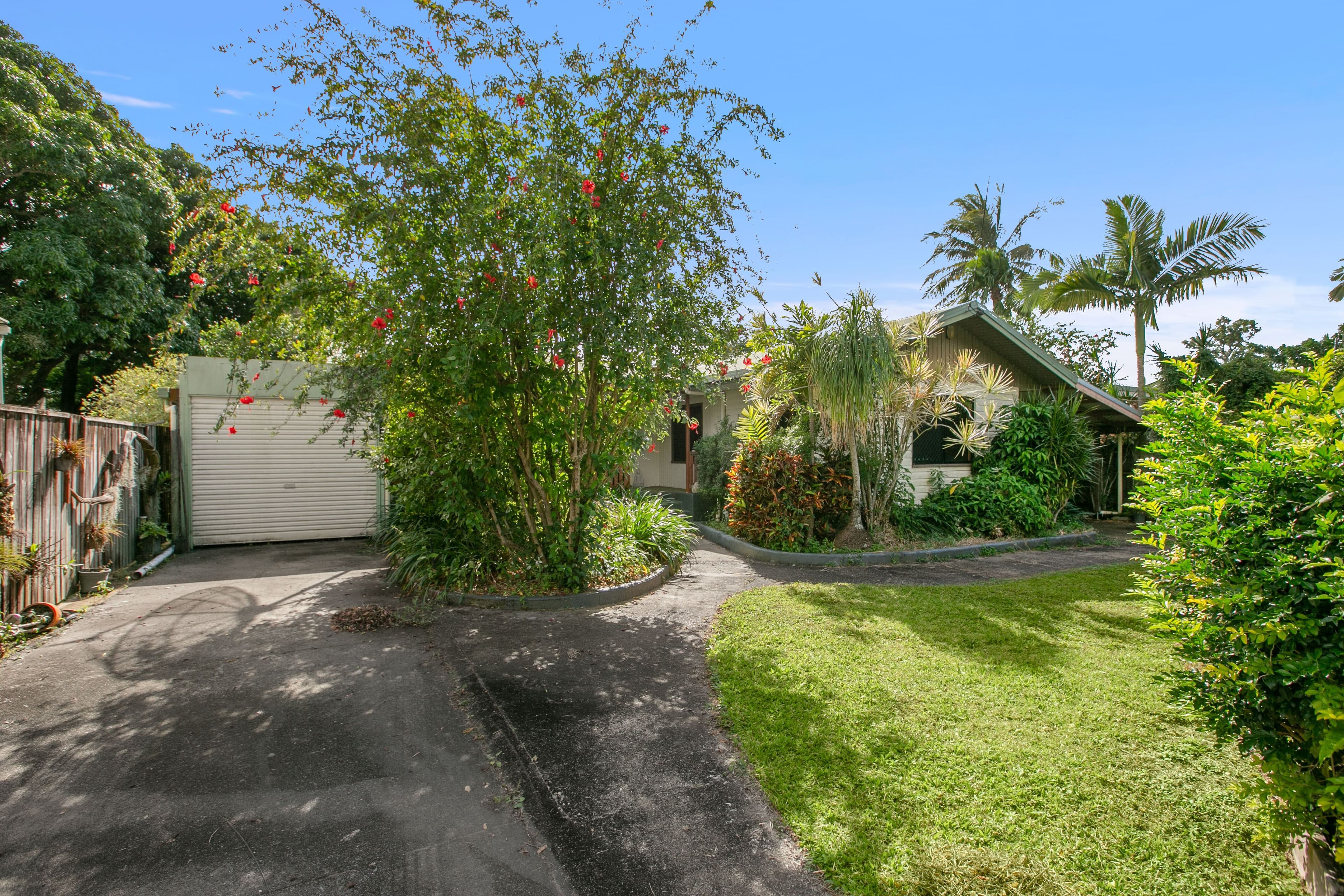 12 Diehm Street, Aeroglen QLD 4870, Aeroglen - Thumbnail 2