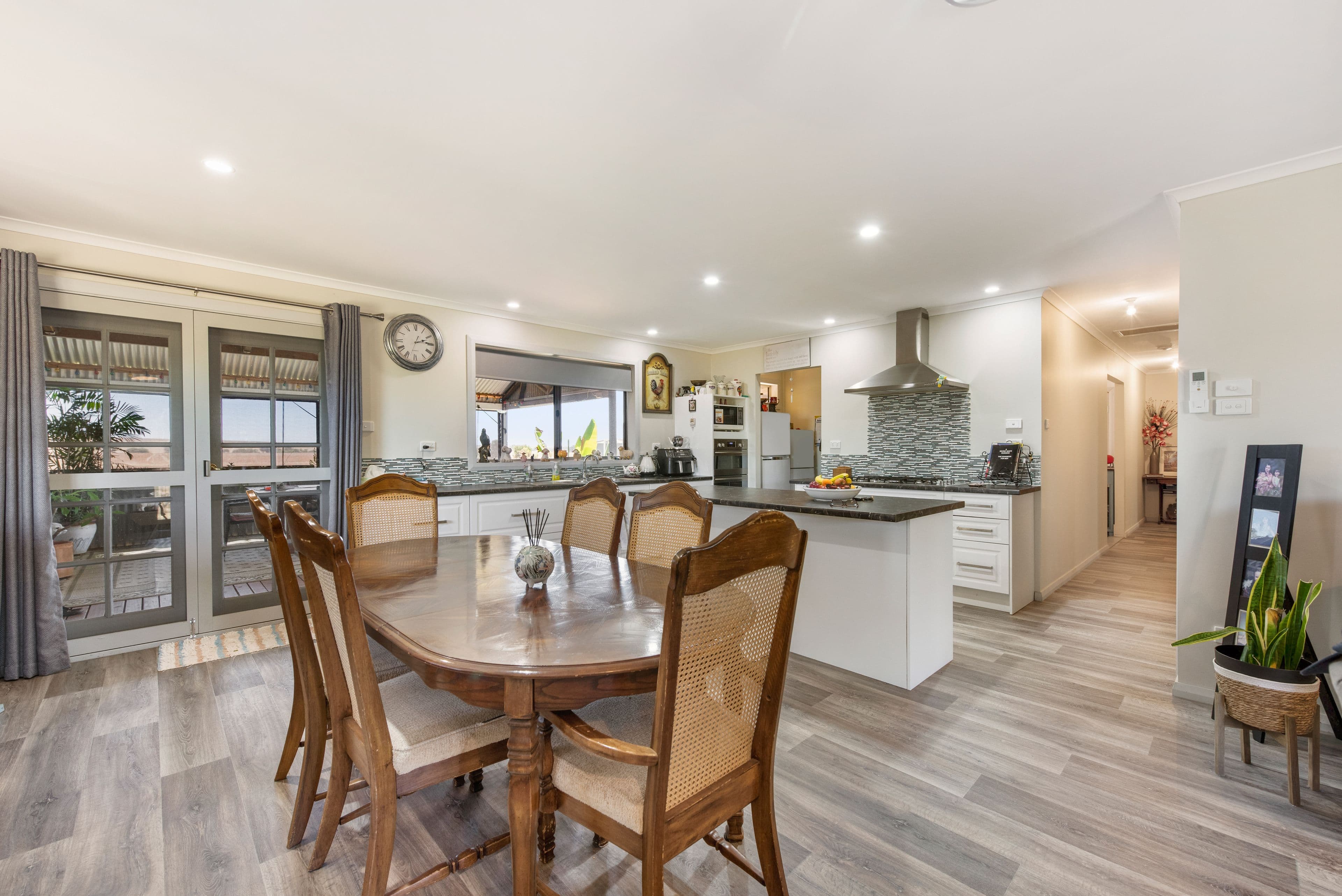 36 Meadow Lane, Walkaway WA 6528, Walkaway - Thumbnail 4