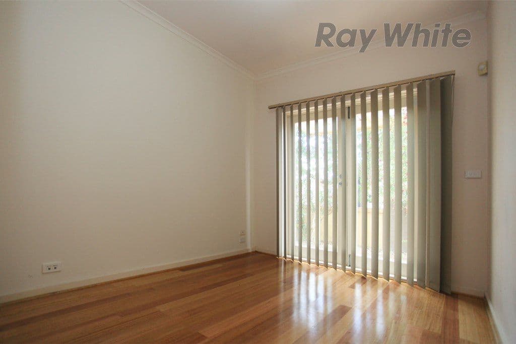 84 Lakeside Drive, Point Cook VIC 3030, Point Cook - Thumbnail 6