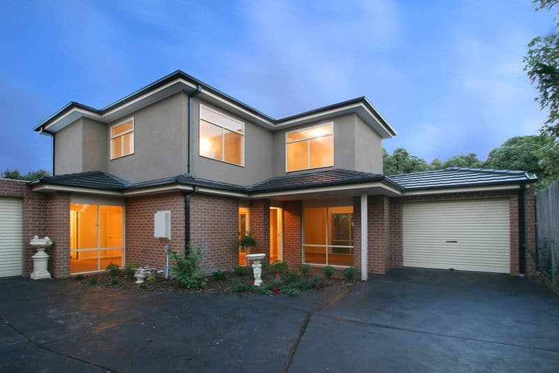 17 Pamela Street, MOUNT WAVERLEY VIC 3149, Mount Waverley - Image 1