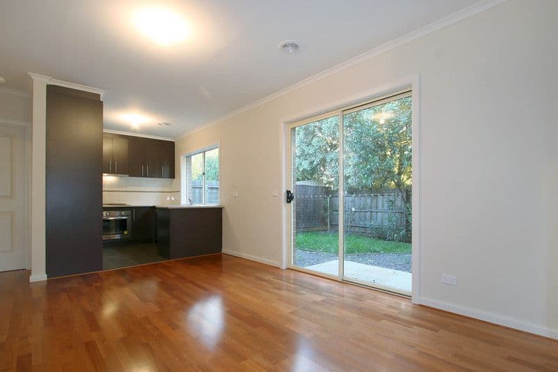 17 Pamela Street, MOUNT WAVERLEY VIC 3149, Mount Waverley - Thumbnail 4