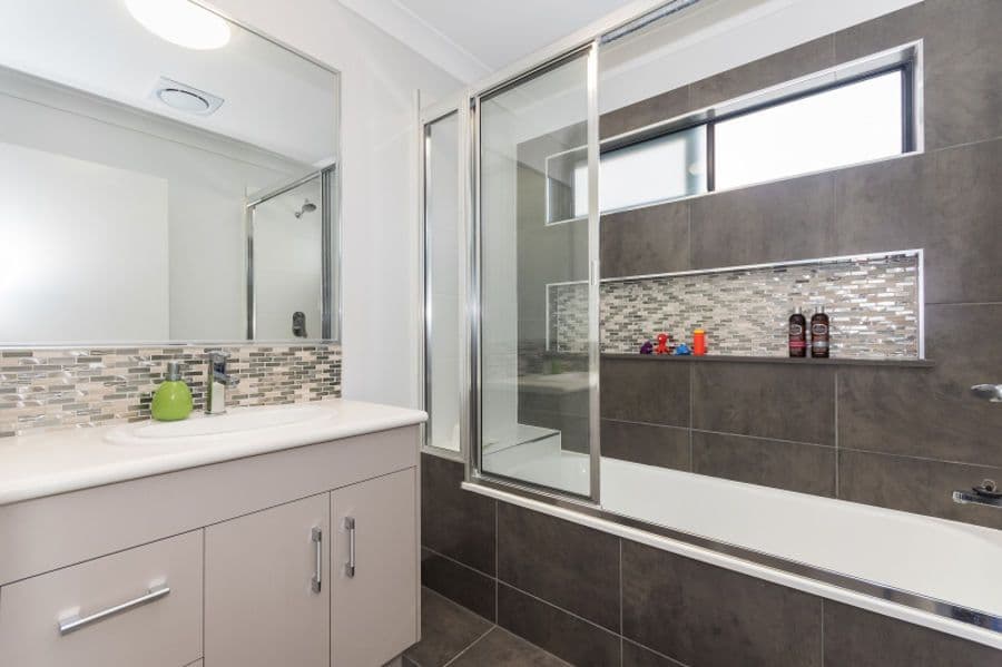 13 Sorghum Street, Rasmussen QLD 4815, Rasmussen - Thumbnail 3
