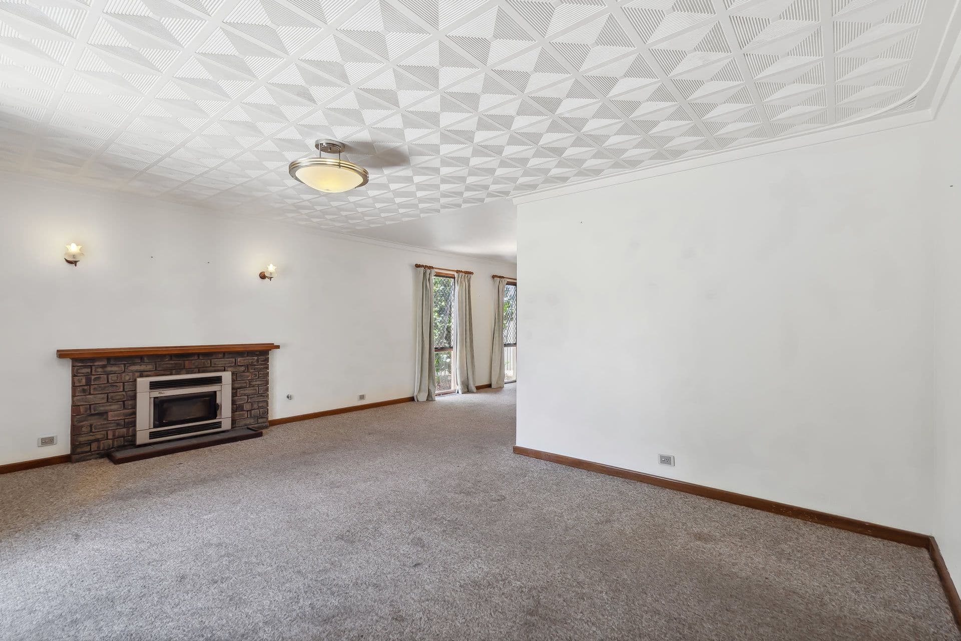 9 Blamire Road, Kalamunda WA 6076, Kalamunda - Thumbnail 5