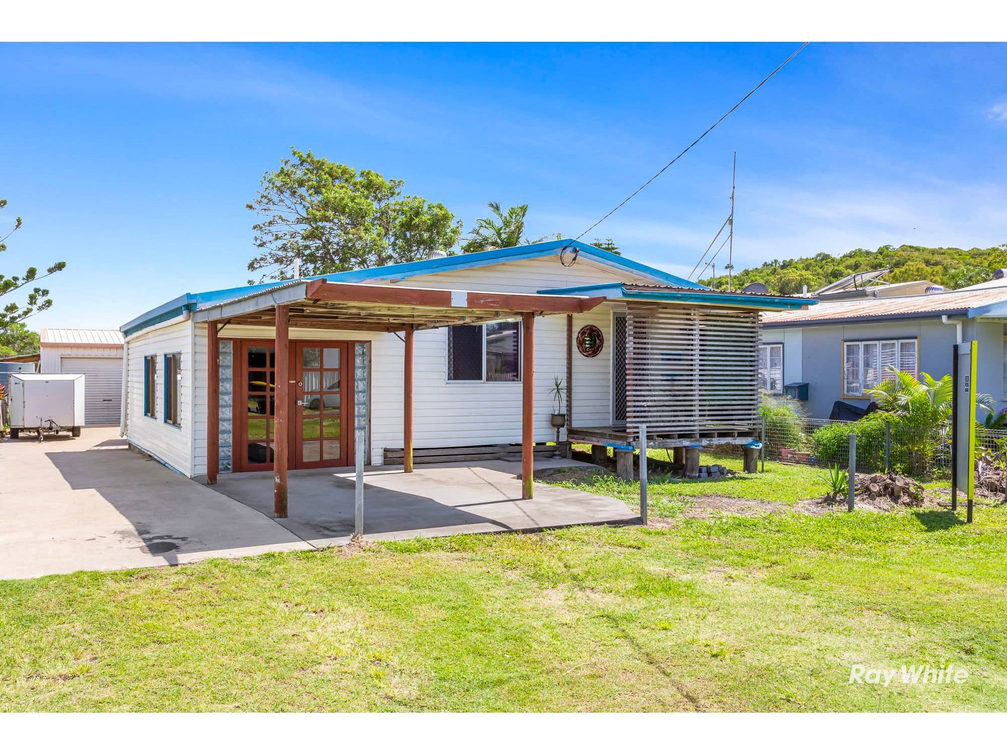 11 Meadow Street, Keppel Sands QLD 4702, Keppel Sands - Thumbnail 3