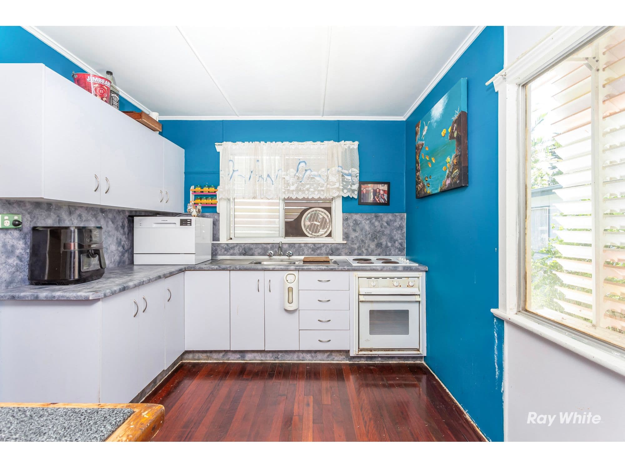 11 Meadow Street, Keppel Sands QLD 4702, Keppel Sands - Thumbnail 7