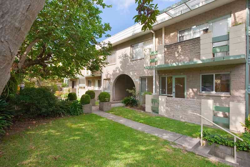 98 Burns Bay Road, LANE COVE NSW 2066, Lane Cove - Thumbnail 3