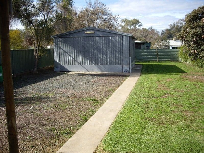 15 Hart Street, ROCHESTER VIC 3561, Rochester - Thumbnail 4