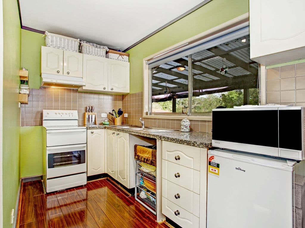 6 Parkes Street, Helensburgh NSW 2508, Helensburgh - Thumbnail 5
