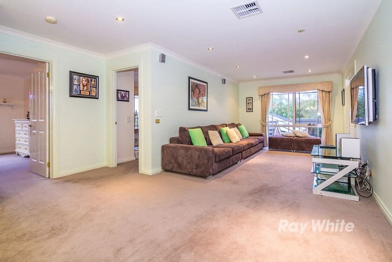 8 Windsor Drive, LYSTERFIELD VIC 3156, Lysterfield - Thumbnail 6