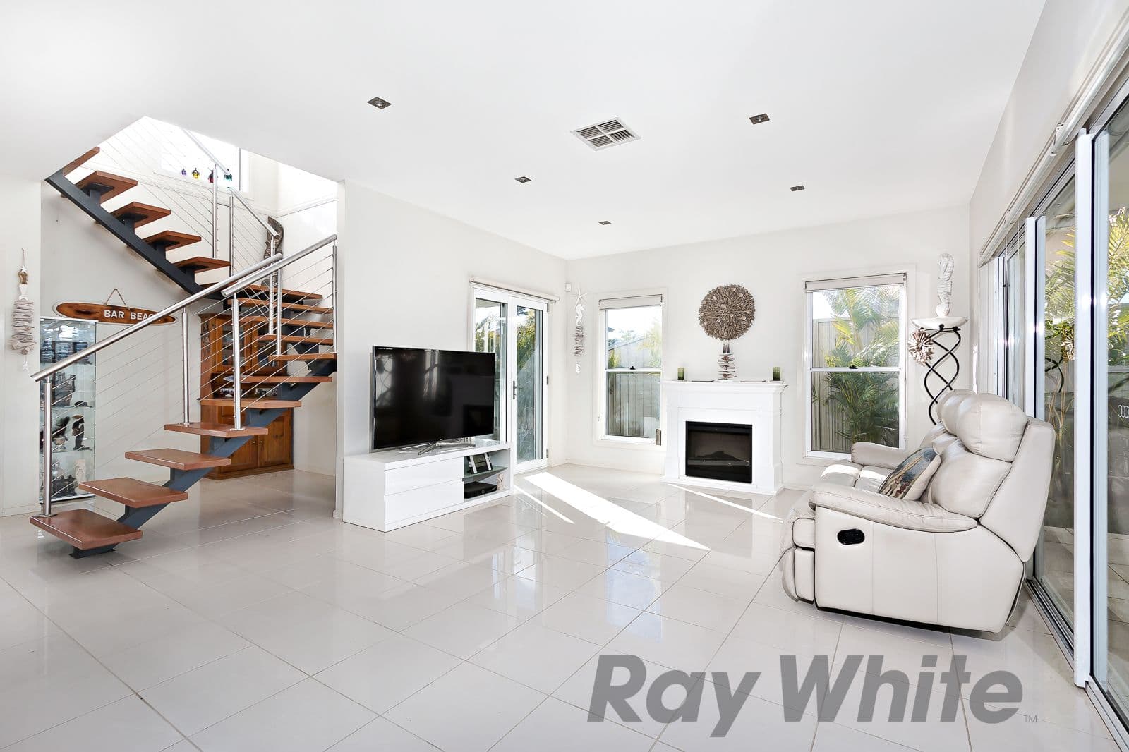 4 Frederick Street, Merewether - Thumbnail 2