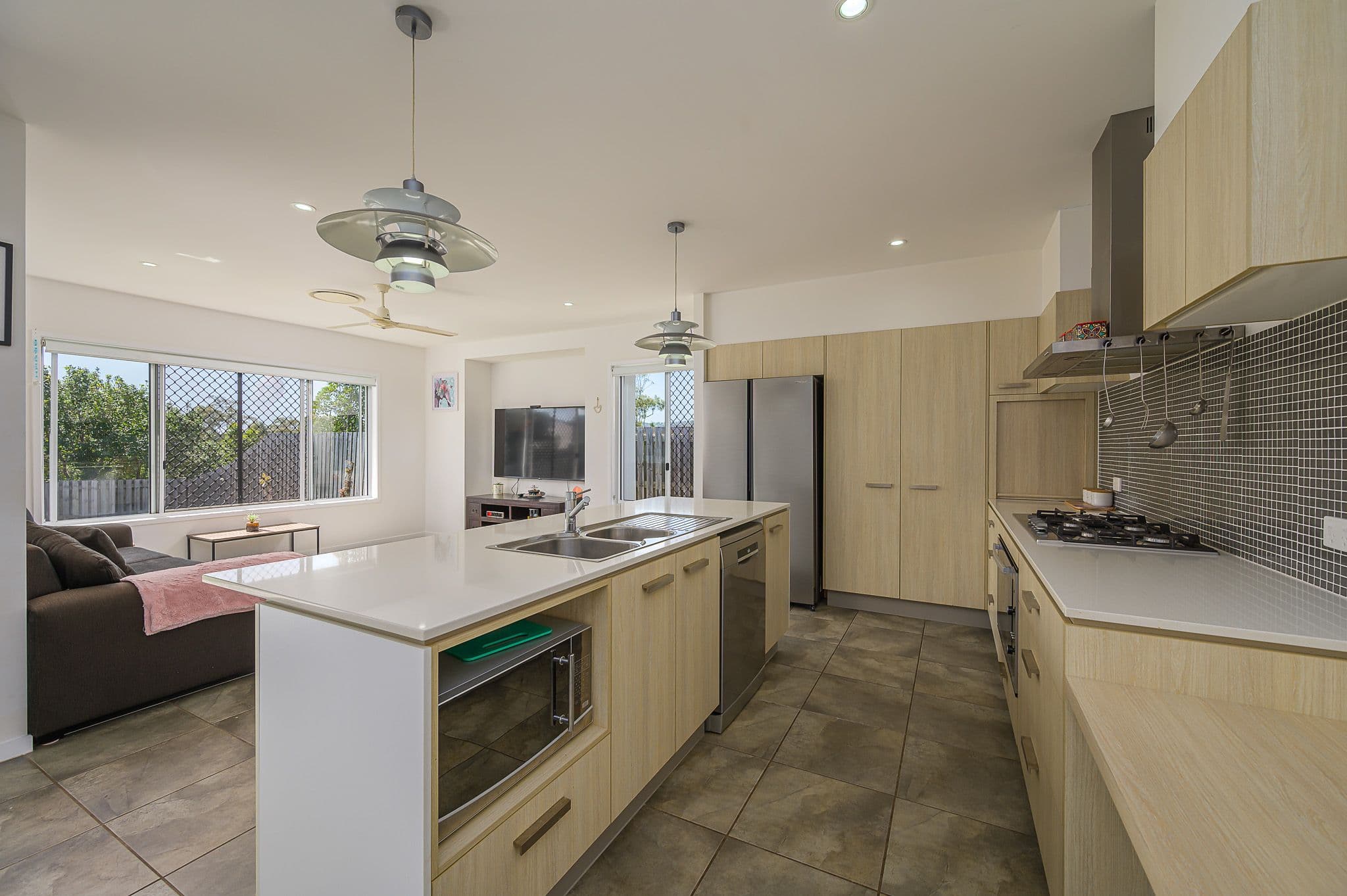 2 Blackbraes Court, New Auckland QLD 4680, New Auckland - Thumbnail 6