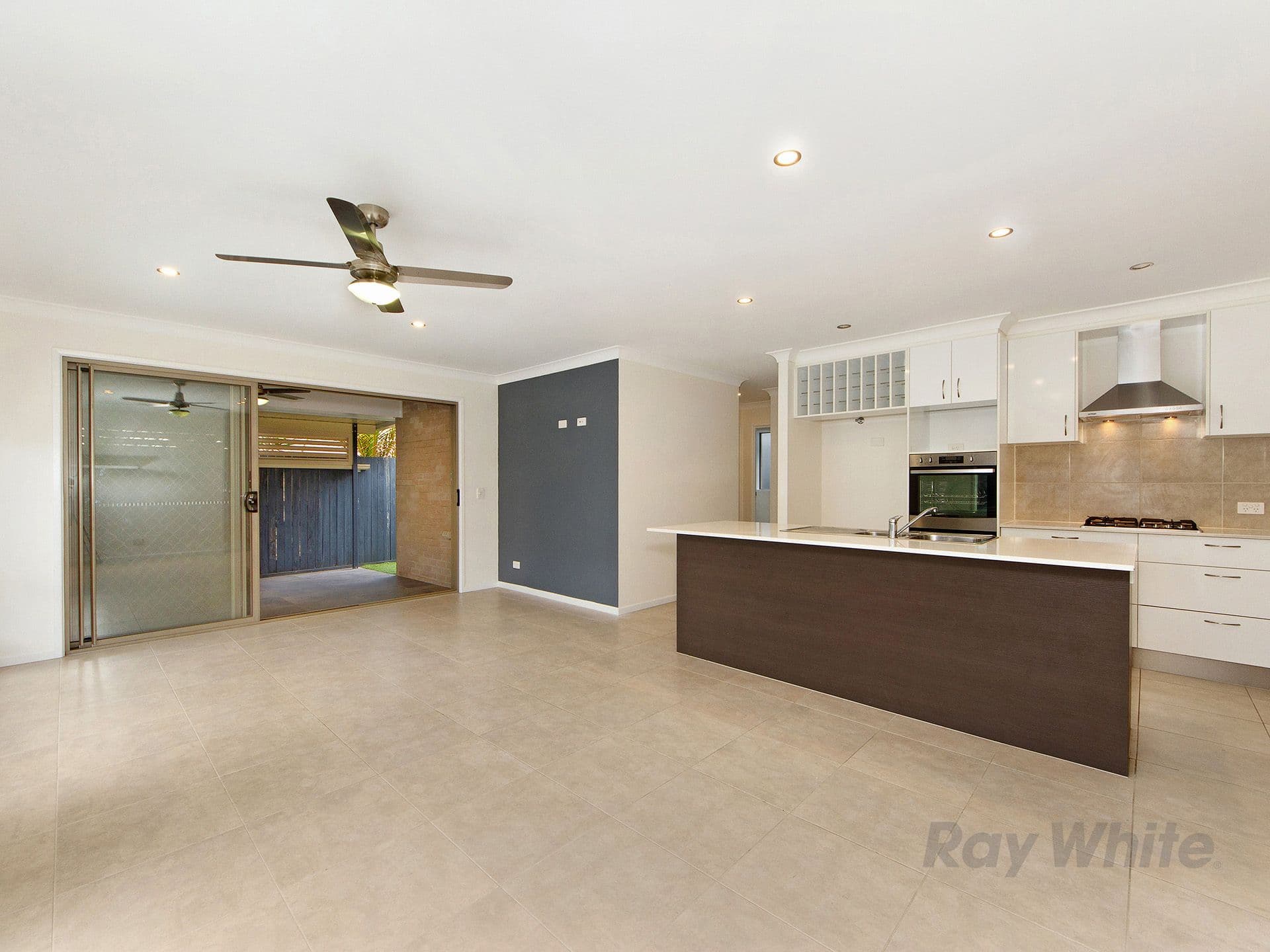 8 Summerhill Crescent, Ormeau Hills QLD 4208, Ormeau Hills - Thumbnail 4