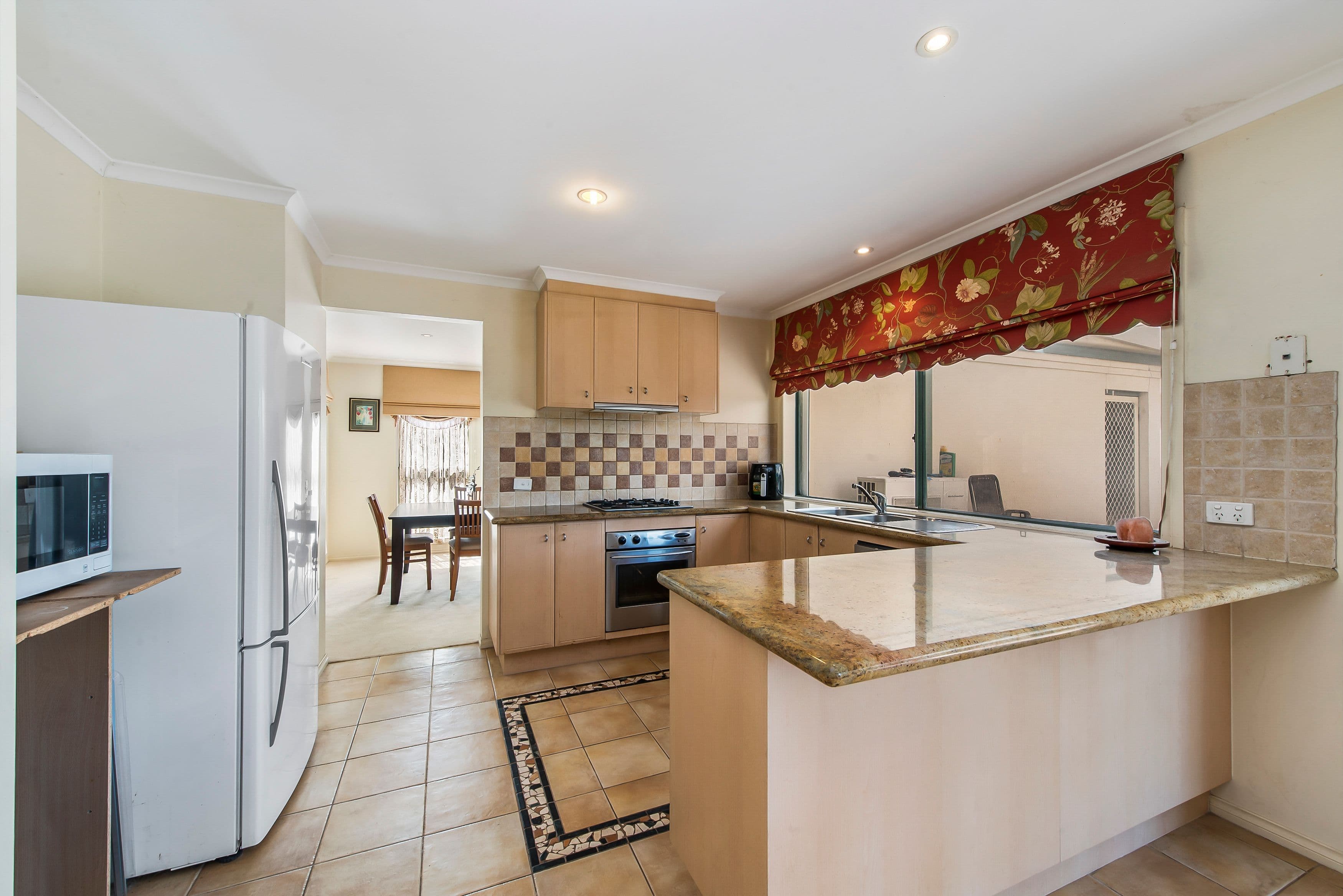 7 Taylors Hill Boulevard, Taylors Hill VIC 3037, Taylors Hill - Thumbnail 4