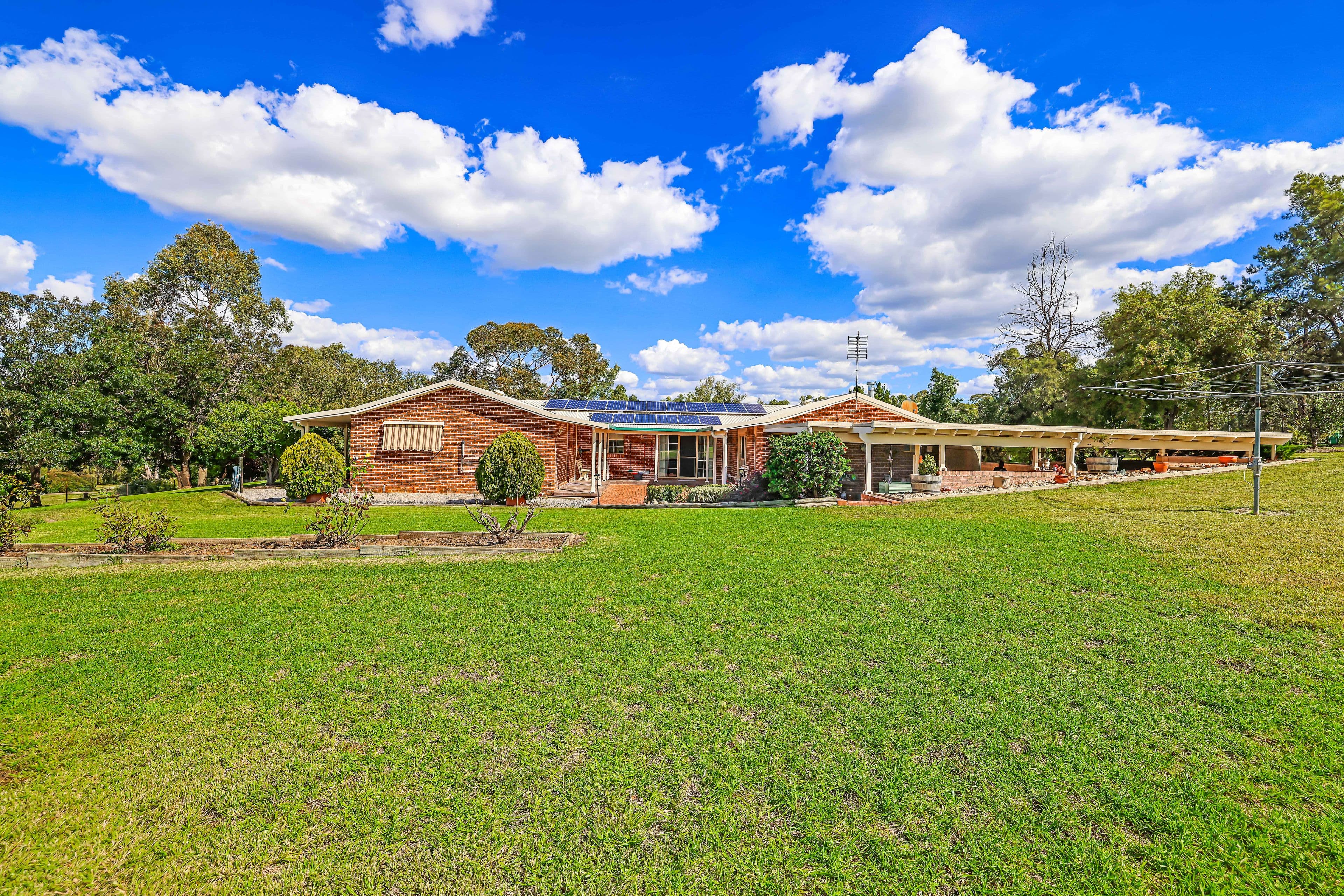 9 Herden Road, Tamworth NSW 2340, Tamworth - Image 1