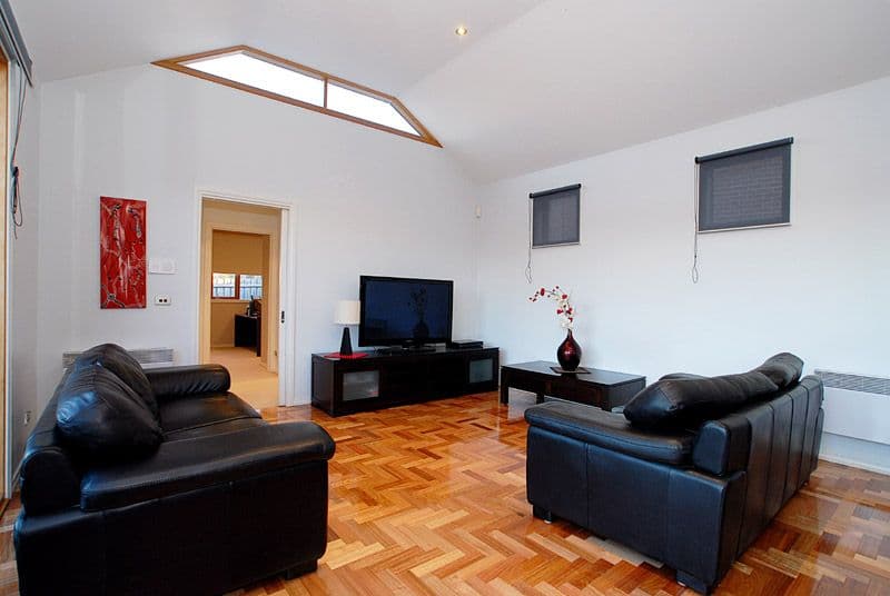 10 Black Knight Street, MORDIALLOC VIC 3195, Mordialloc - Thumbnail 4
