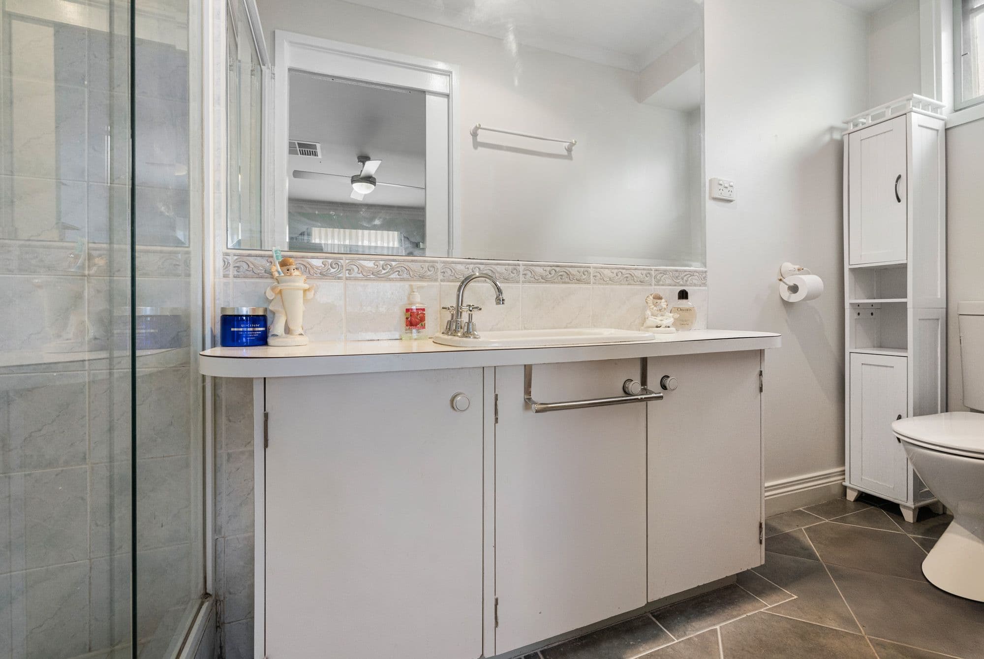 33 Roseland Crescent, Hoppers Crossing VIC 3029, Hoppers Crossing - Thumbnail 3