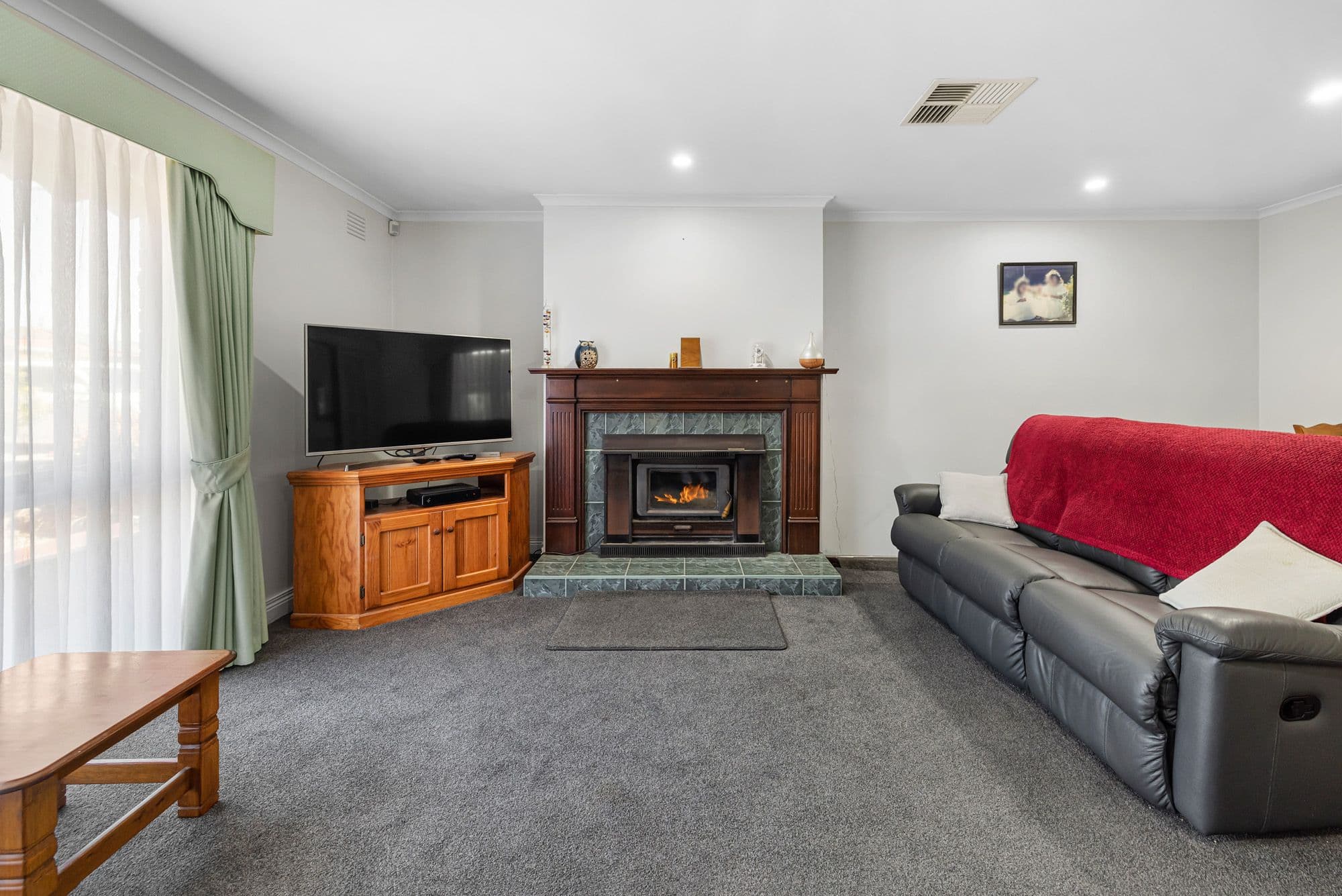 33 Roseland Crescent, Hoppers Crossing VIC 3029, Hoppers Crossing - Thumbnail 5