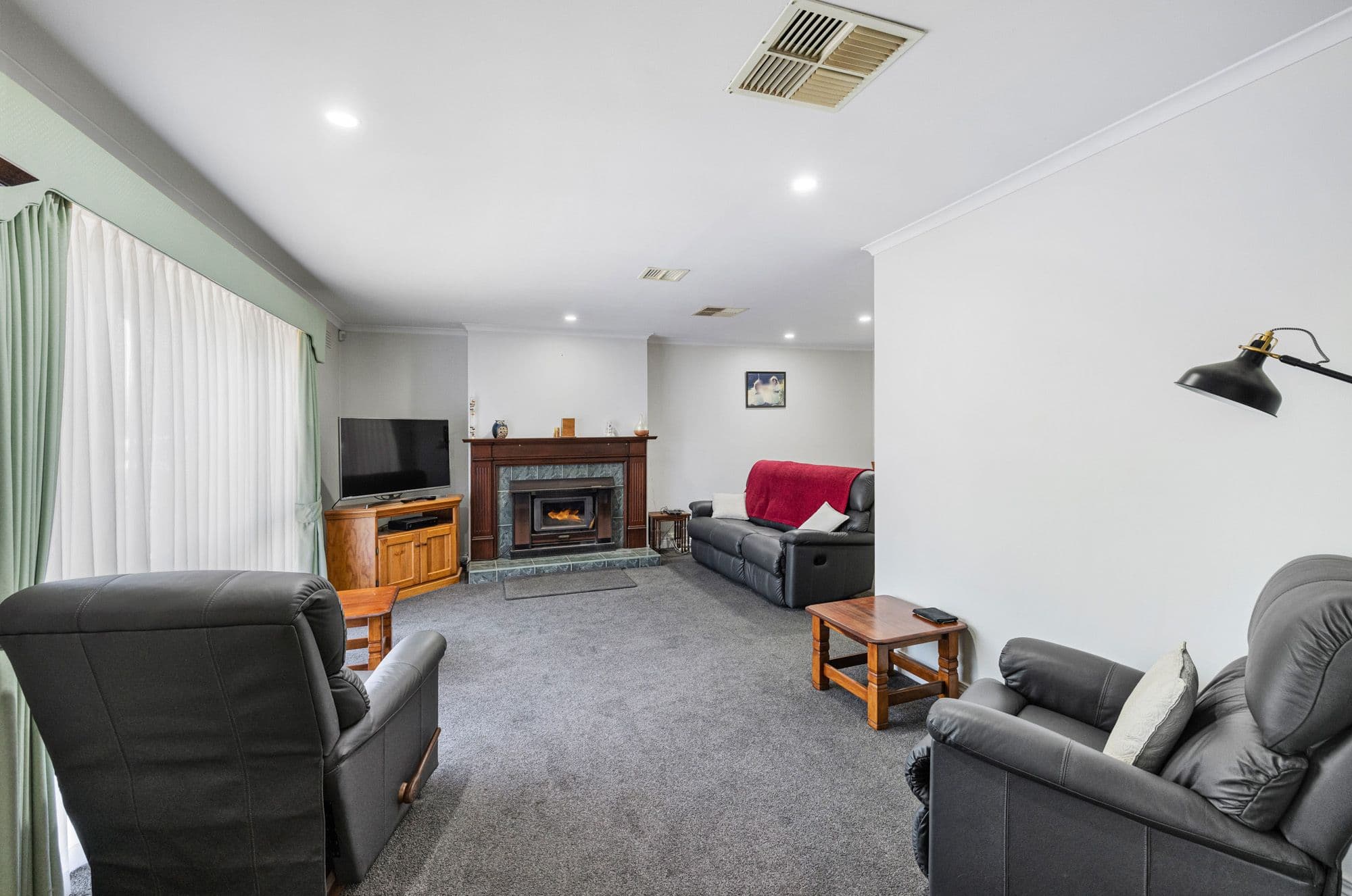33 Roseland Crescent, Hoppers Crossing VIC 3029, Hoppers Crossing - Thumbnail 6